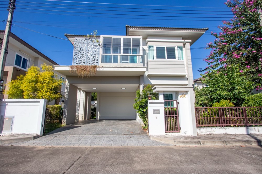 For Sale Two Level House at Nam Phrae Hang Dong, Chiang Mai, 4350000 THB, 3 Bedrooms, Nam Phrae, Chiang Mai