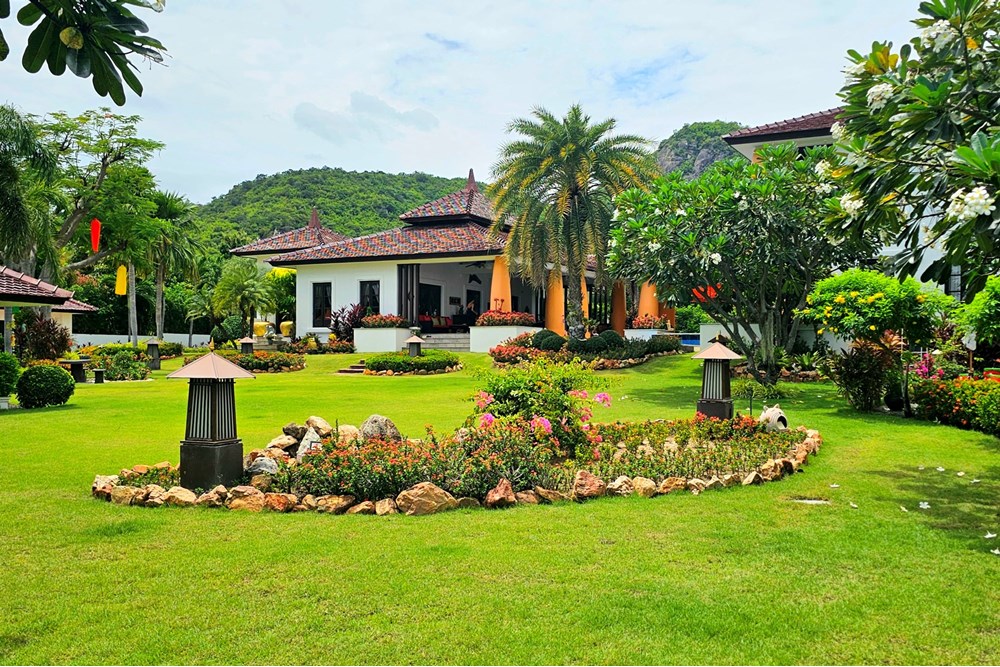 For Sale Villa at Hua Hin, Prachuap Khiri Khan, 34500000 THB, 6 Bedrooms, Prachuap Khiri Khan