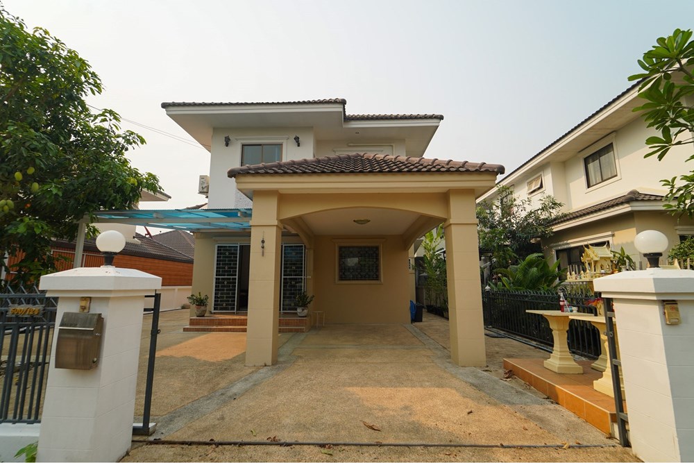 For Sale Two Level House at Nong Chom San Sai, Chiang Mai, 3300000 THB, 3 Bedrooms, Nong Chom, Chiang Mai