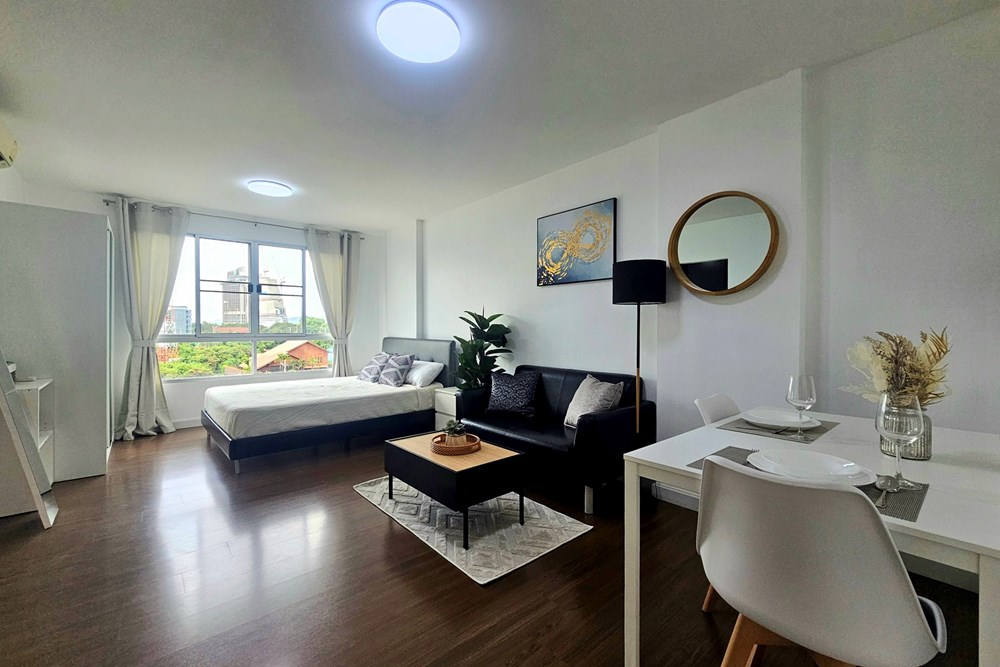 For Sale Condo/Apartment at Hua Hin, Prachuap Khiri Khan, 1790000 THB, 1 Bedrooms, Prachuap Khiri Khan