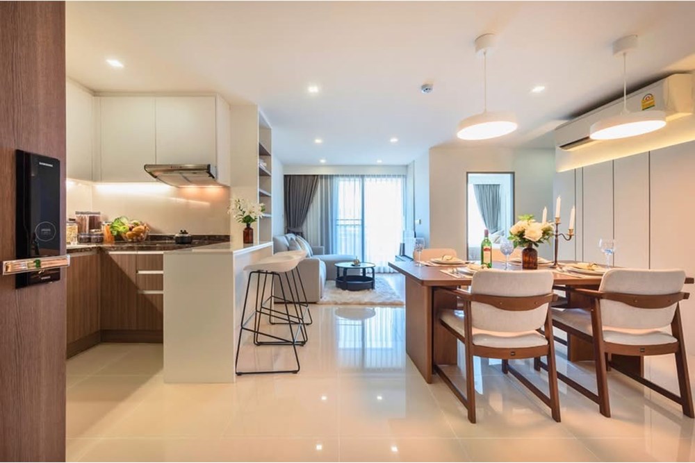 For Sale Condo/Apartment at Watthana, Bangkok, 9990000 THB, 2 Bedrooms, Bangkok