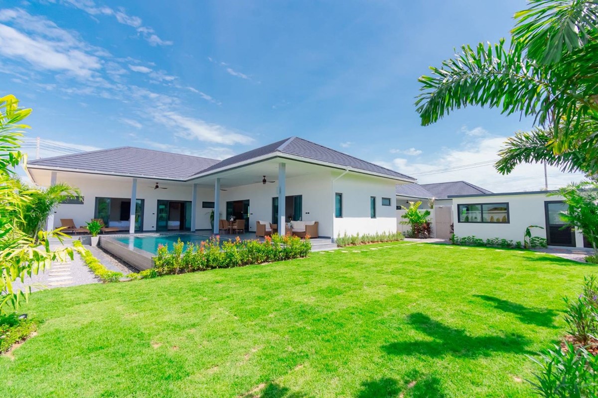 For Sale Villa at Hua Hin, Prachuap Khiri Khan, 10900000 THB, 3 Bedrooms, Prachuap Khiri Khan
