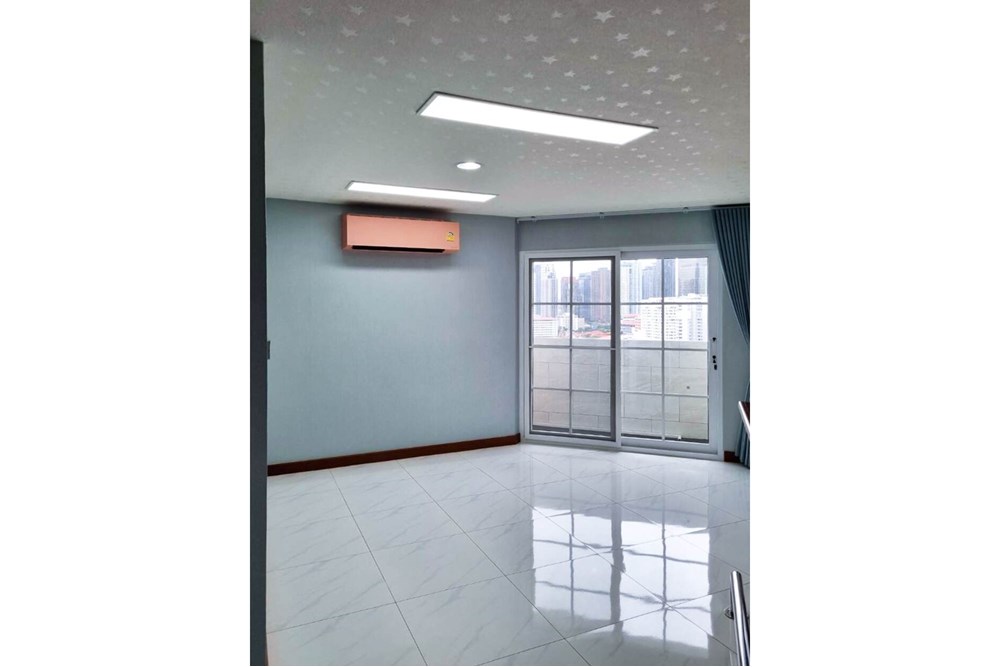For Sale Condo/Apartment at Sukhumvit 39 Promphong D.S. Tower 2 Sukhumvit 39 Watthana, Bangkok, Central, 10110, 6000000 THB, 1 Bedrooms, D.S. Tower 2 Sukhumvit 39, Bangkok
