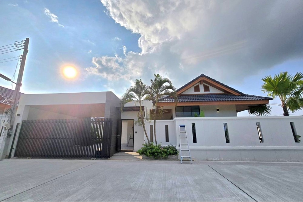 For Sale Villa at Rawai Mueang Phuket, Phuket, 13900000 THB, 3 Bedrooms, Rawai, Phuket