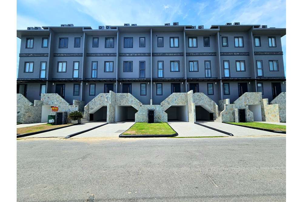 For Sale Townhouse at Hua Hin, Prachuap Khiri Khan, 12900000 THB, 3 Bedrooms, Prachuap Khiri Khan