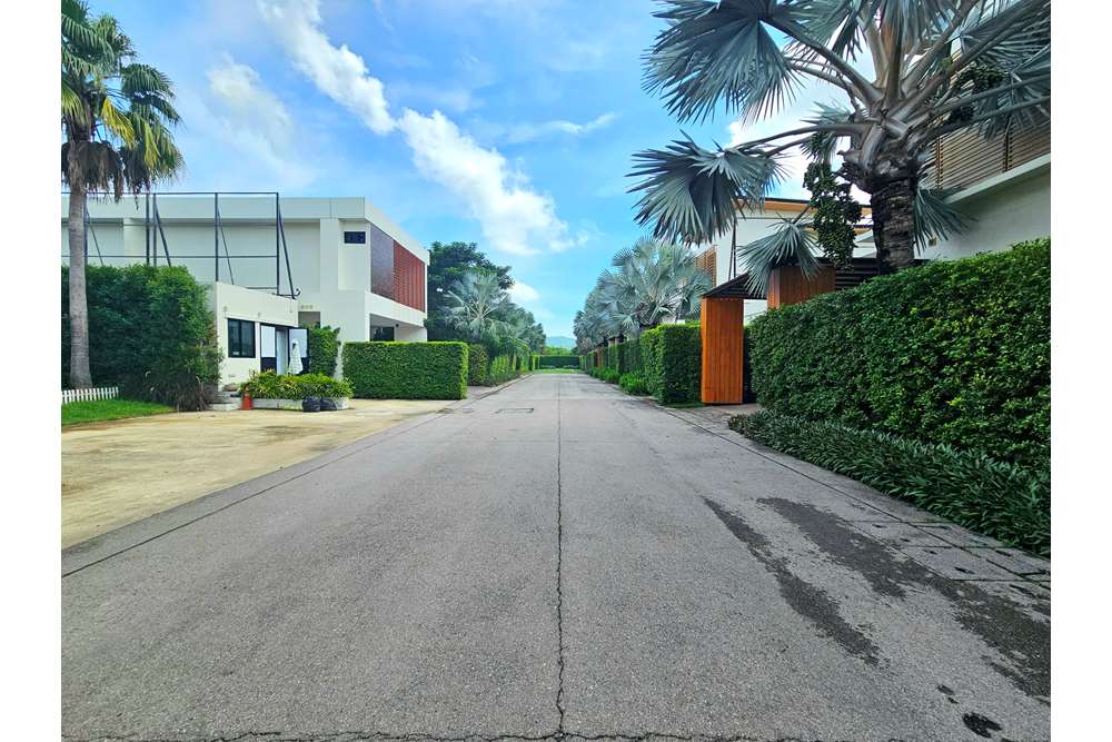 For Sale Villa at Nong Kae Hua Hin, Prachuap Khiri Khan, 9900000 THB, 3 Bedrooms, Nong Kae, Prachuap Khiri Khan