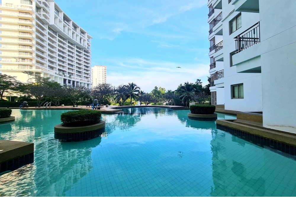 For Sale Condo/Apartment at Hua Hin, Prachuap Khiri Khan, 5500000 THB, 2 Bedrooms, Prachuap Khiri Khan