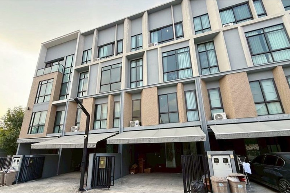 For Sale Townhouse at Suan Luang, Bangkok, 8800000 THB, 3 Bedrooms, Bangkok