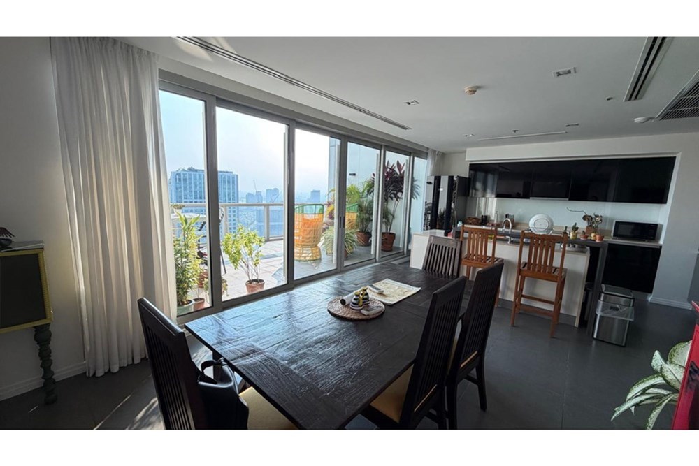 For Sale Condo/Apartment at Khlong San, Bangkok, 90000000 THB, 5 Bedrooms, Bangkok