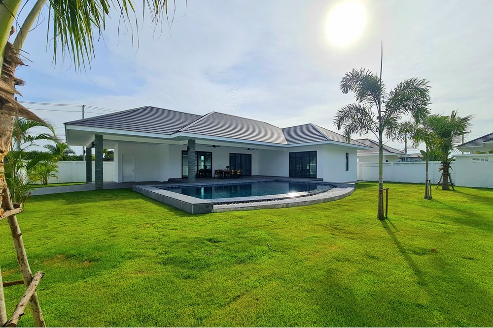 For Sale Villa at Hin Lek Fai Hua Hin, Prachuap Khiri Khan, 9450000 THB, 3 Bedrooms, Hin Lek Fai, Prachuap Khiri Khan