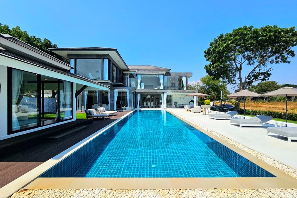 For Sale Villa at Hua Hin, Prachuap Khiri Khan, 42500000 THB, 4 Bedrooms, Prachuap Khiri Khan