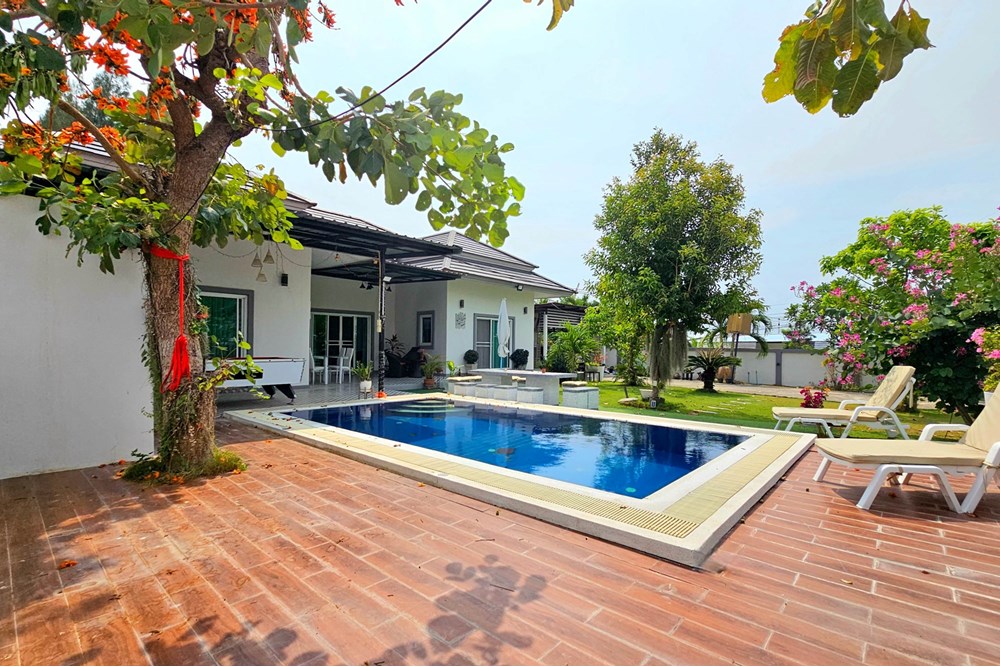 For Sale Villa at Hua Hin, Prachuap Khiri Khan, 7400000 THB, 3 Bedrooms, Prachuap Khiri Khan