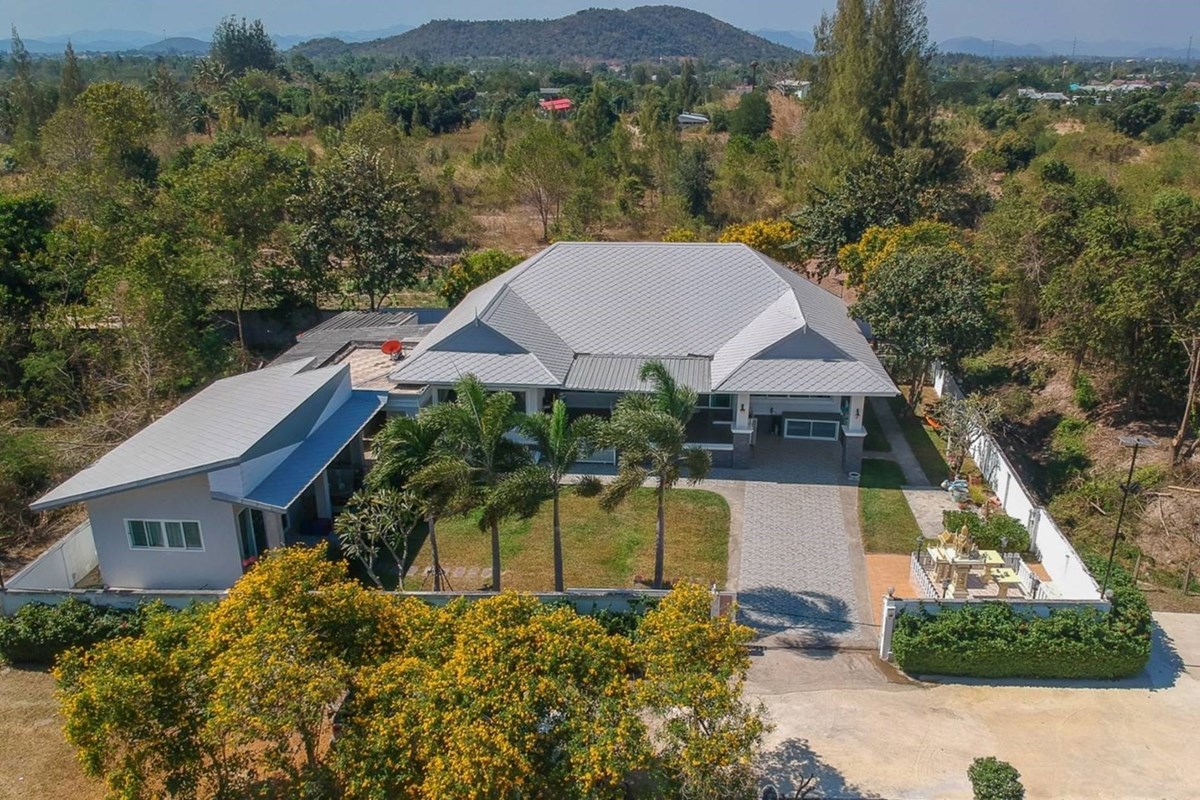 For Sale Villa at Hua Hin, Prachuap Khiri Khan, 8500000 THB, 4 Bedrooms, Prachuap Khiri Khan