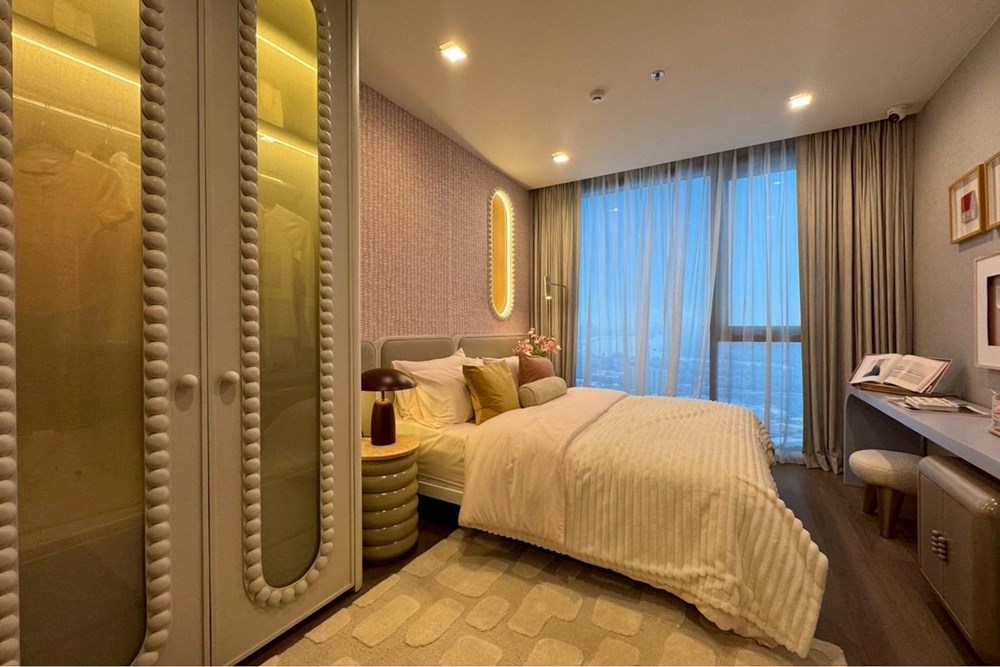 For Sale Luxury Condo at Sathon, Bangkok, 13930000 THB, 2 Bedrooms, Bangkok