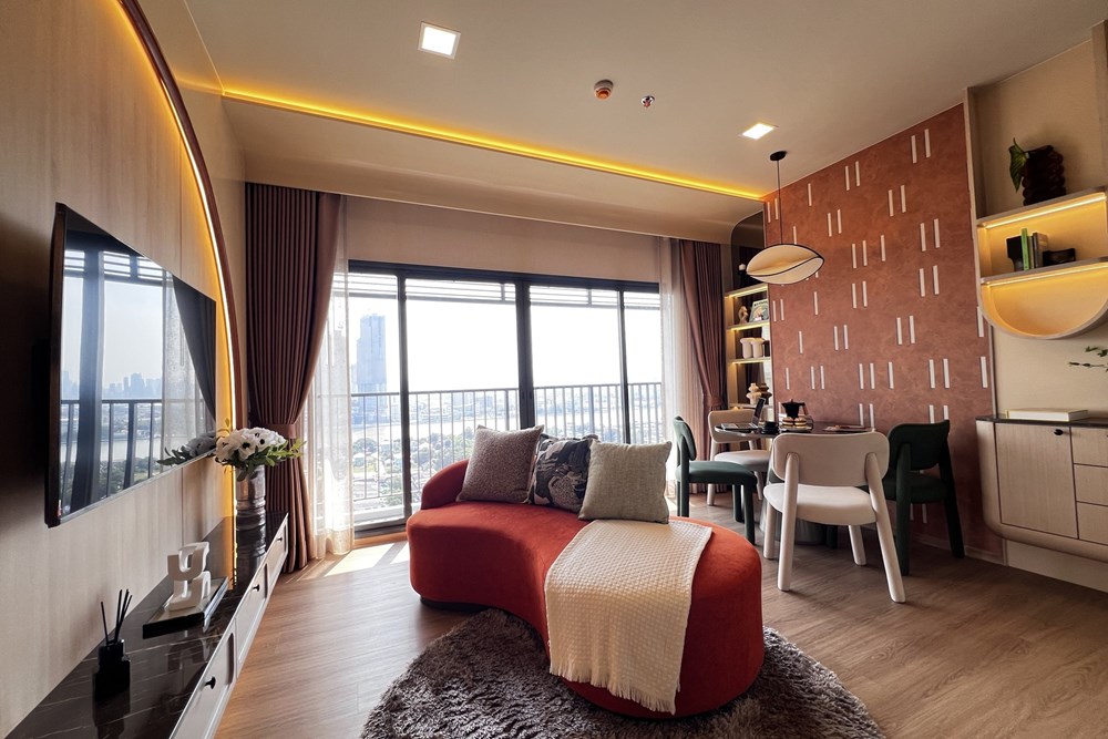 For Sale Luxury Condo at Bang Phlat, Bangkok, 4990000 THB, Bedrooms, Bangkok