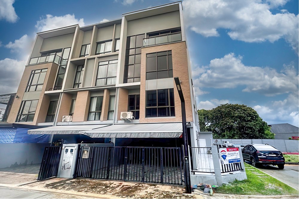 For Sale Townhouse at Suan Luang, Bangkok, 11000000 THB, 4 Bedrooms, Bangkok