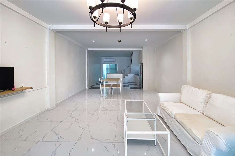 For Sale Single House at Sukhumvit - Soi 65 - Watthana, Bangkok, Central, 13500000 THB, 3 Bedrooms, Bangkok