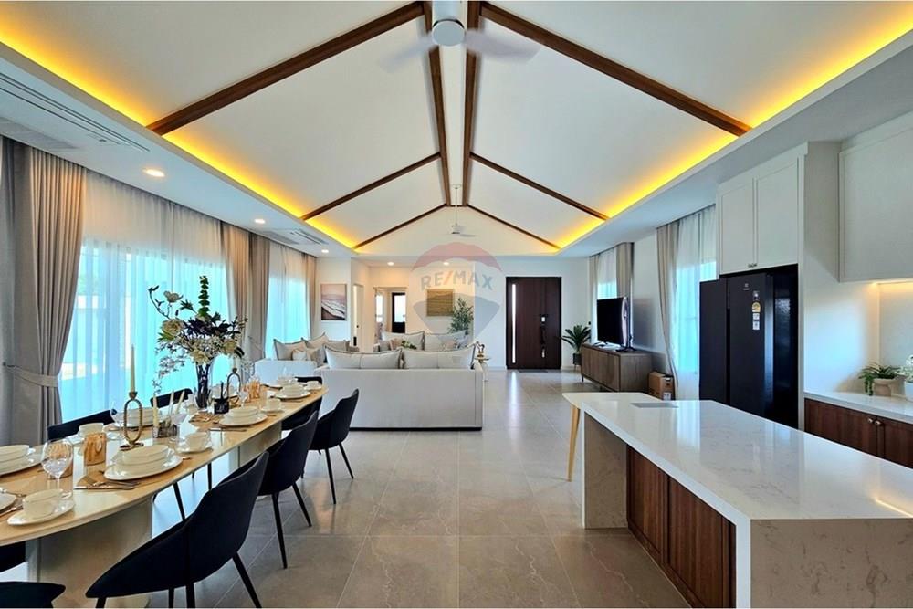 Villa - For Sale - Hua Hin, Prachuap Khiri Khan - 20260331_141400.jpg - 920601001-1056