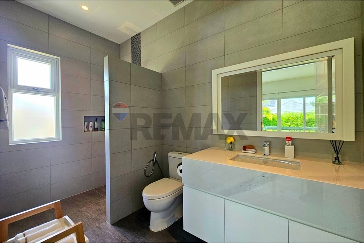 Villa - For Sale - Hua Hin, Prachuap Khiri Khan - 20261009_134822(1).jpg - 920601001-1318