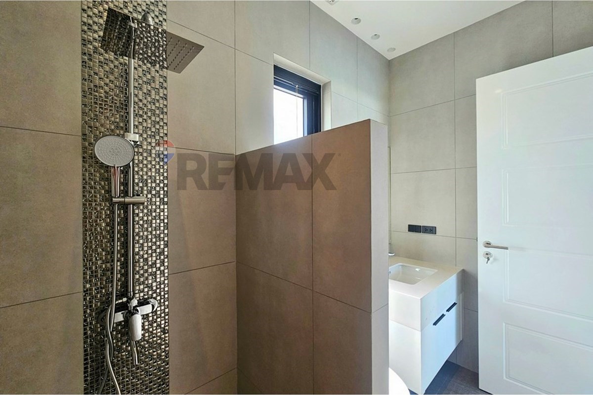 Villa - For Sale - Hua Hin, Prachuap Khiri Khan - 20260718_155019.jpg - 920601001-1203