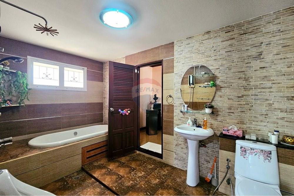 Villa - For Sale - Hua Hin, Prachuap Khiri Khan - 20250310_144431.jpg - 920601001-1078