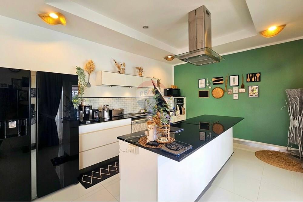 Villa - For Sale - Hua Hin, Prachuap Khiri Khan - 20251208_150500.jpg - 920601001-726