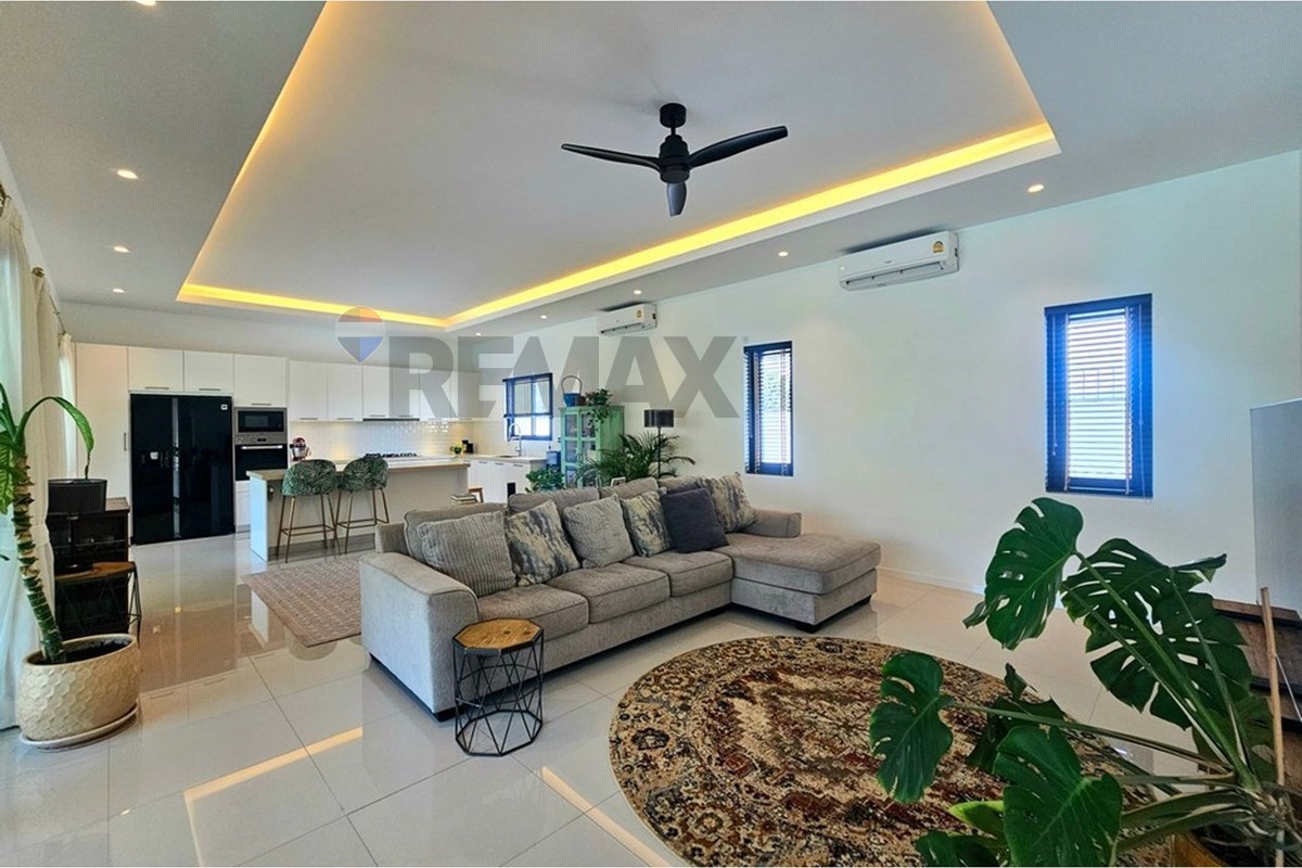 Villa - For Sale - Hua Hin, Prachuap Khiri Khan - 20260801_152243.jpg - 920601001-1216