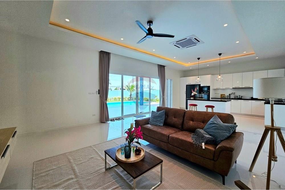 Villa - For Sale - Hua Hin, Prachuap Khiri Khan - 20240515_121051.jpg - 920601001-1066