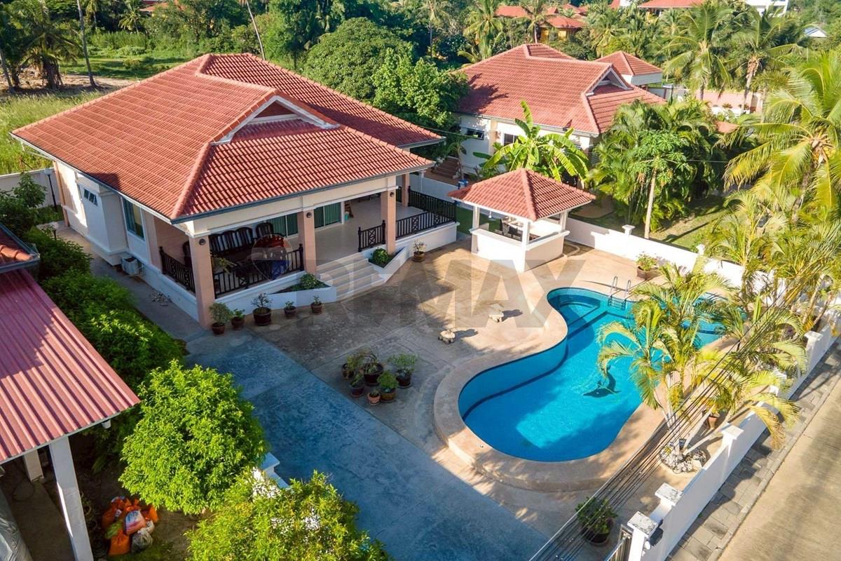 Villa - For Sale - Hua Hin, Prachuap Khiri Khan - LINE_ALBUM_Drone Baan Thai 2_260625_10.jpg - 920601001-1172