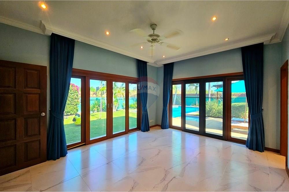 Villa - For Sale - Hua Hin, Prachuap Khiri Khan - 20260410_152419.jpg - 920601001-1075