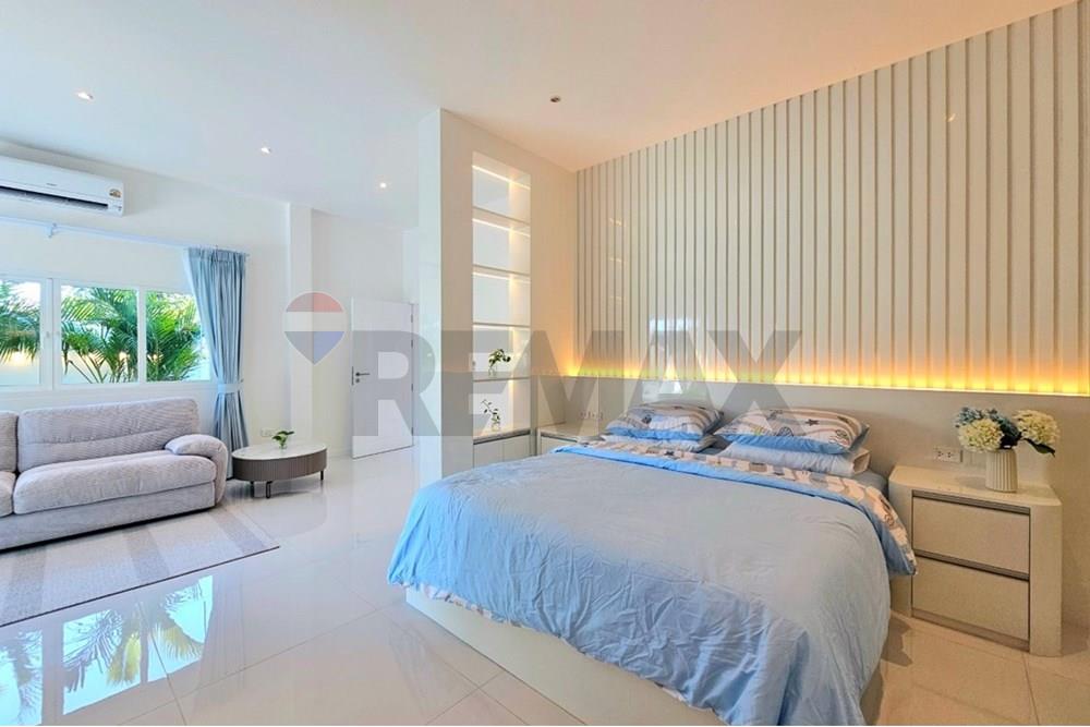 Villa - For Sale - Hua Hin, Prachuap Khiri Khan - 20250802_163325.jpg - 920601001-1303