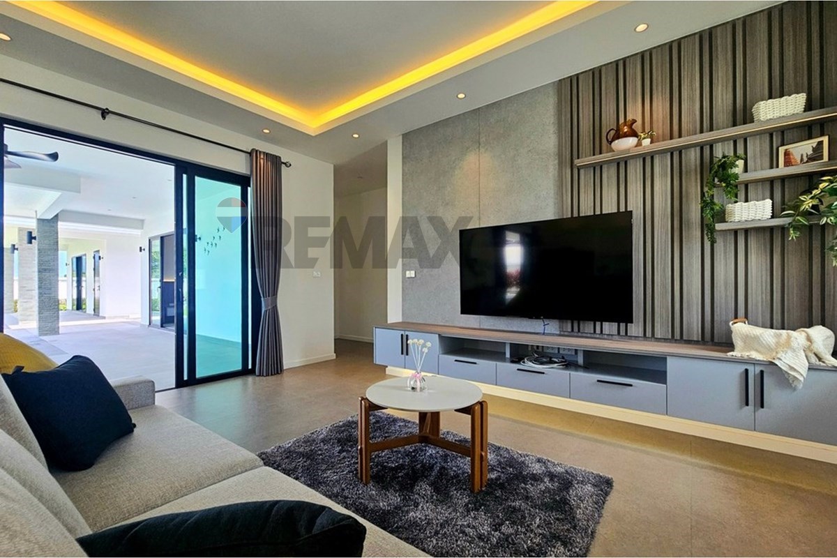 Villa - For Sale - Hua Hin, Prachuap Khiri Khan - 20260718_135414.jpg - 920601001-1204
