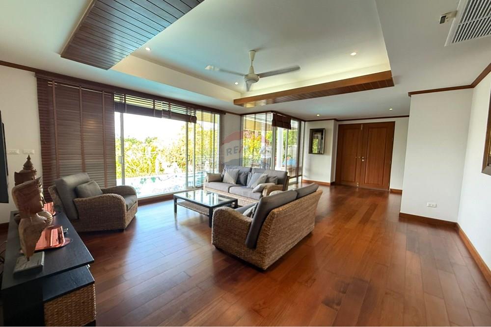 Residential - Villa - Kathu, Phuket - TH - PHOTO-2026-04-01-21-48-21 2.jpg - 920081021-170