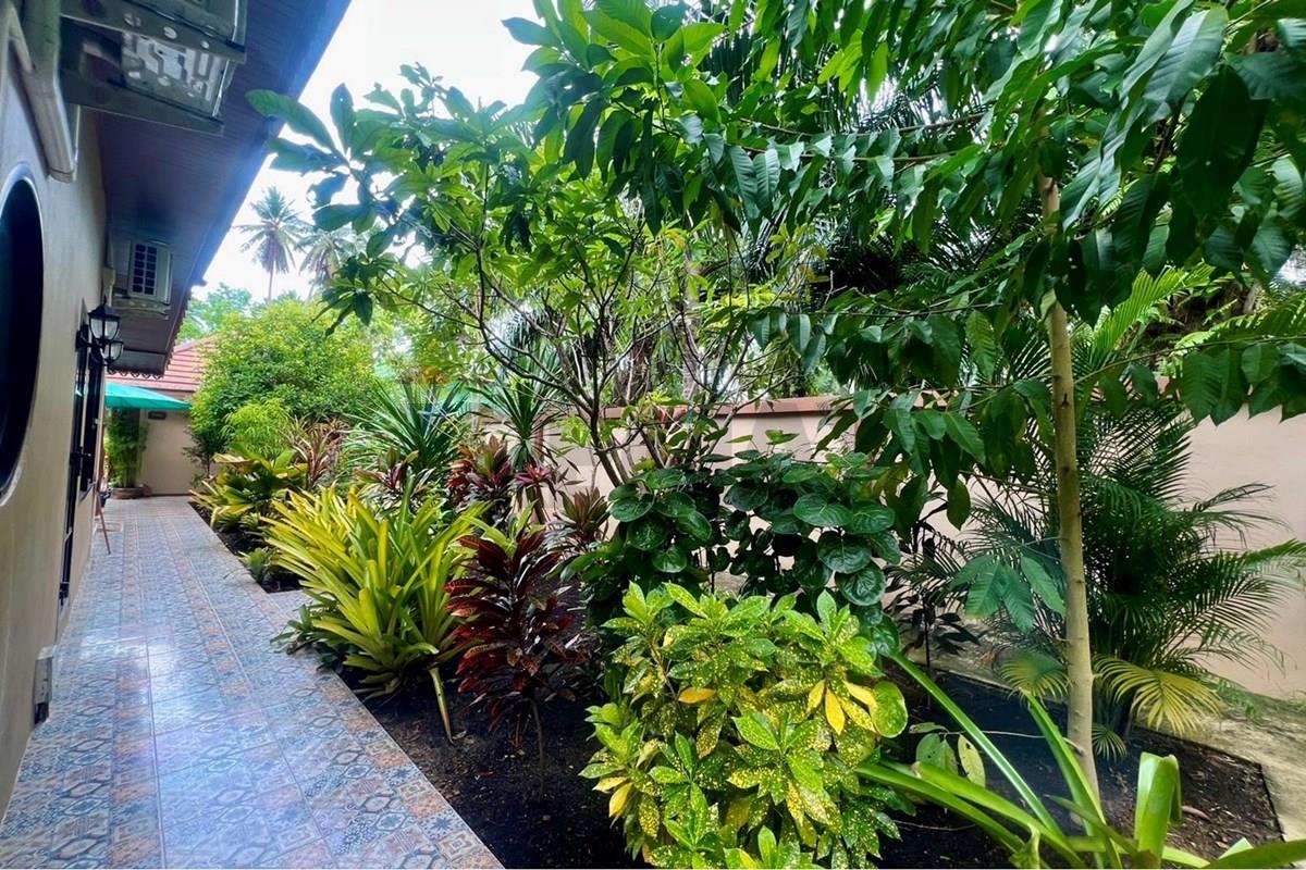 Villa - For Sale - Sichon, Nakhon Si Thammarat - S__211787782_0.jpg - 920121030-303