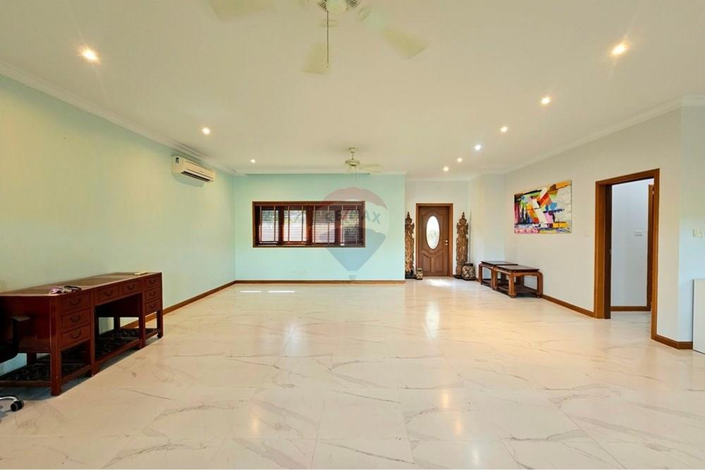 Villa - For Sale - Hua Hin, Prachuap Khiri Khan - 20260410_152040.jpg - 920601001-1075