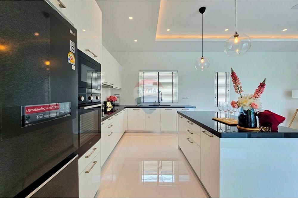 Villa - For Sale - Hua Hin, Prachuap Khiri Khan - 20240515_121214.jpg - 920601001-1066