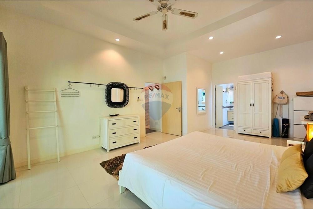 Villa - For Sale - Hua Hin, Prachuap Khiri Khan - 20260207_115356.jpg - 920601001-1255