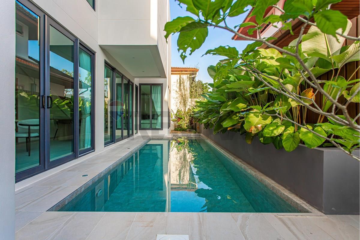 3 Bed Villa - For Sale - Mueang Phuket, Phuket (920081021-179)