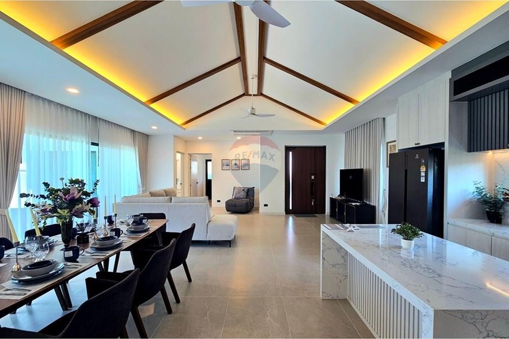 Villa - For Sale - Hua Hin, Prachuap Khiri Khan - 20260331_143314.jpg - 920601001-1057