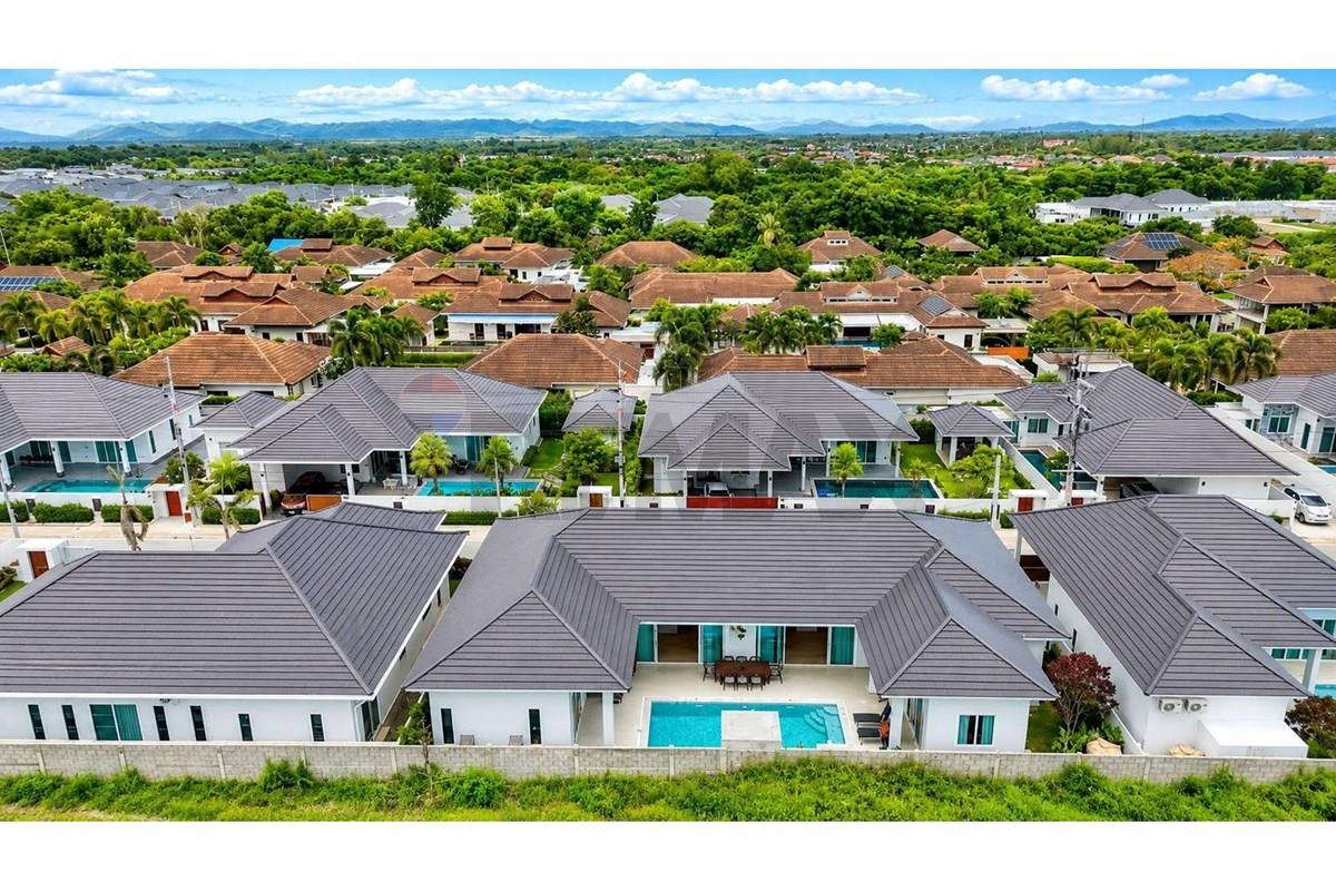 Villa - For Sale - Hua Hin, Prachuap Khiri Khan - 732353106_1598211858978968_1556582127602381586_n.jpg - 920601001-1187