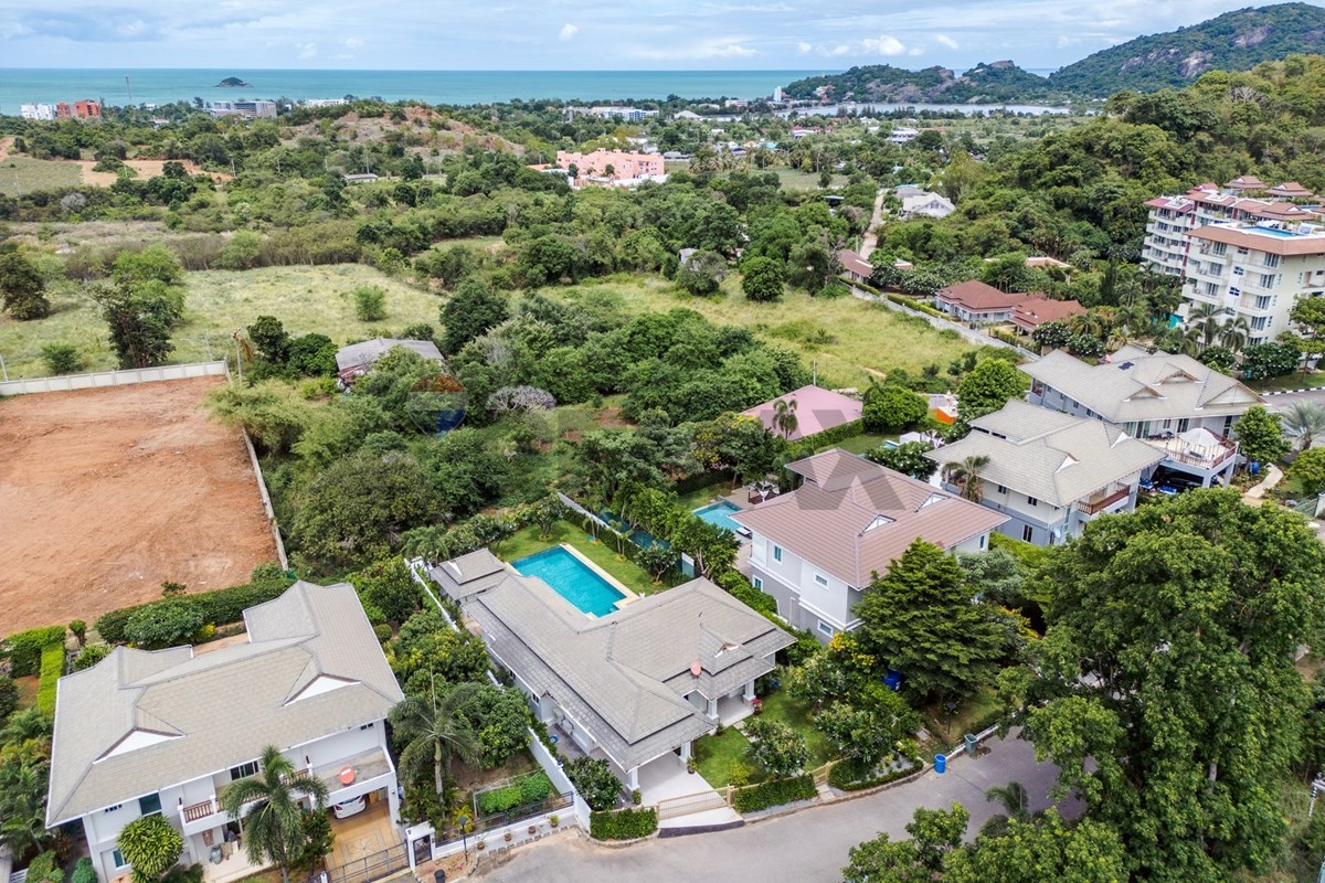 Villa - For Sale - Hua Hin, Prachuap Khiri Khan - S__21749814.jpg - 920601001-1298