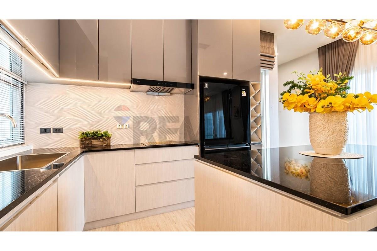 Villa - For Sale - Hua Hin, Prachuap Khiri Khan - 730543312_1598213095645511_4476312509131282231_n.jpg - 920601001-1187