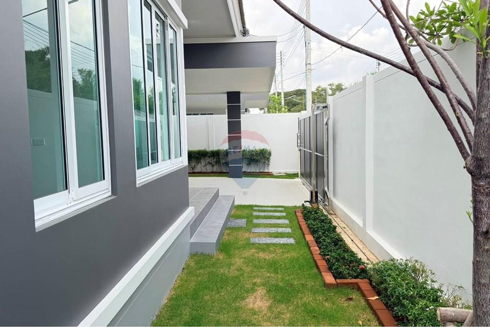 Single House - For Sale - Hua Hin, Prachuap Khiri Khan - 750819_0.jpg - 920601001-1051