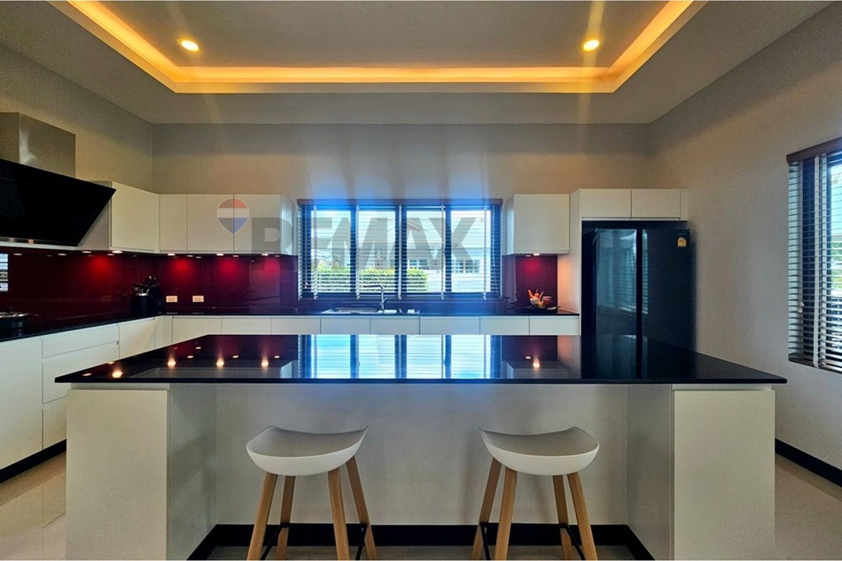 Villa - For Sale - Hua Hin, Prachuap Khiri Khan - 20260801_142547.jpg - 920601001-1220