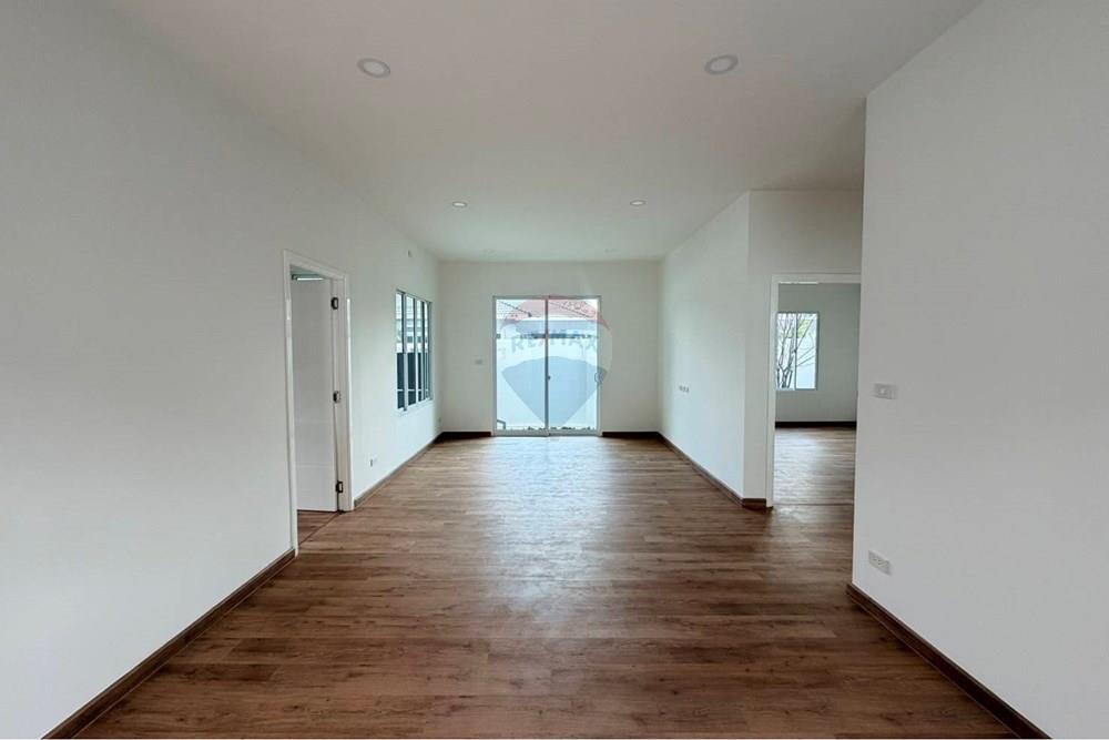 Single House - For Sale - Hua Hin, Prachuap Khiri Khan - 750809_0.jpg - 920601001-1051