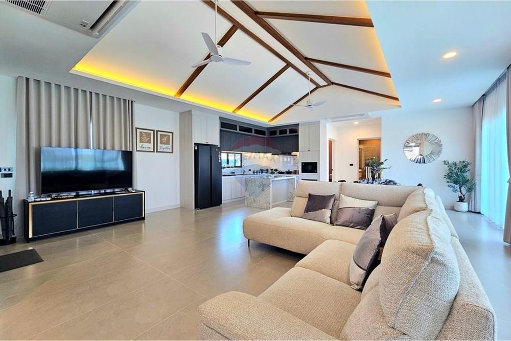 Villa - For Sale - Hua Hin, Prachuap Khiri Khan - 20260331_143030.jpg - 920601001-1057