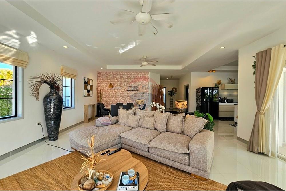 Villa - For Sale - Hua Hin, Prachuap Khiri Khan - 20251208_150332.jpg - 920601001-726