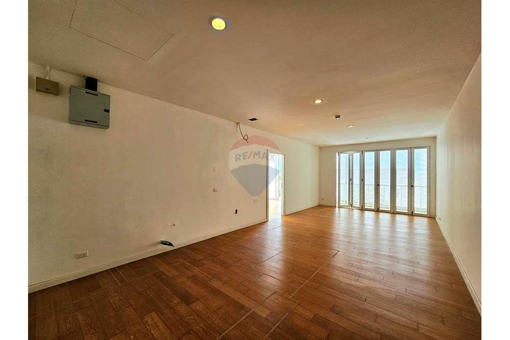 Luxury Condo - For Sale - Hua Hin, Prachuap Khiri Khan - 20230810_112332.jpg - 920601001-192