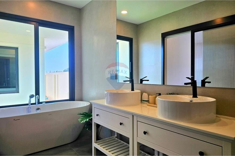 Villa - For Sale - Hua Hin, Prachuap Khiri Khan - 20260331_151354.jpg - 920601001-1058