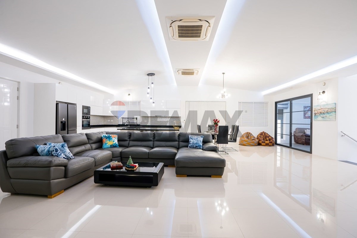 Villa - For Rent/Lease - Hua Hin, Prachuap Khiri Khan - 440346902_958242929639113_725447621742947884_n.jpg - 920601001-1273
